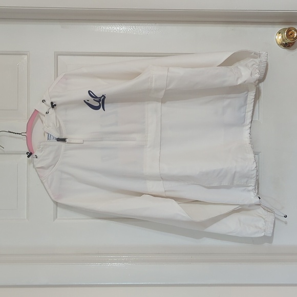 UC Berkeley Golden Bears Pack n Go Windbreaker/Golf Jacket (Very Good Condition) - Picture 3 of 9